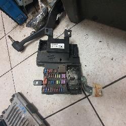 View Auto part Fuse Box Kia Carnival/grand Carnival 2006