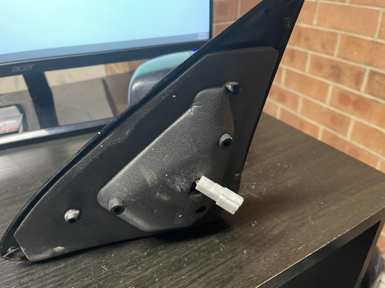 View Auto part Right Door Mirror Ford Falcon 2005