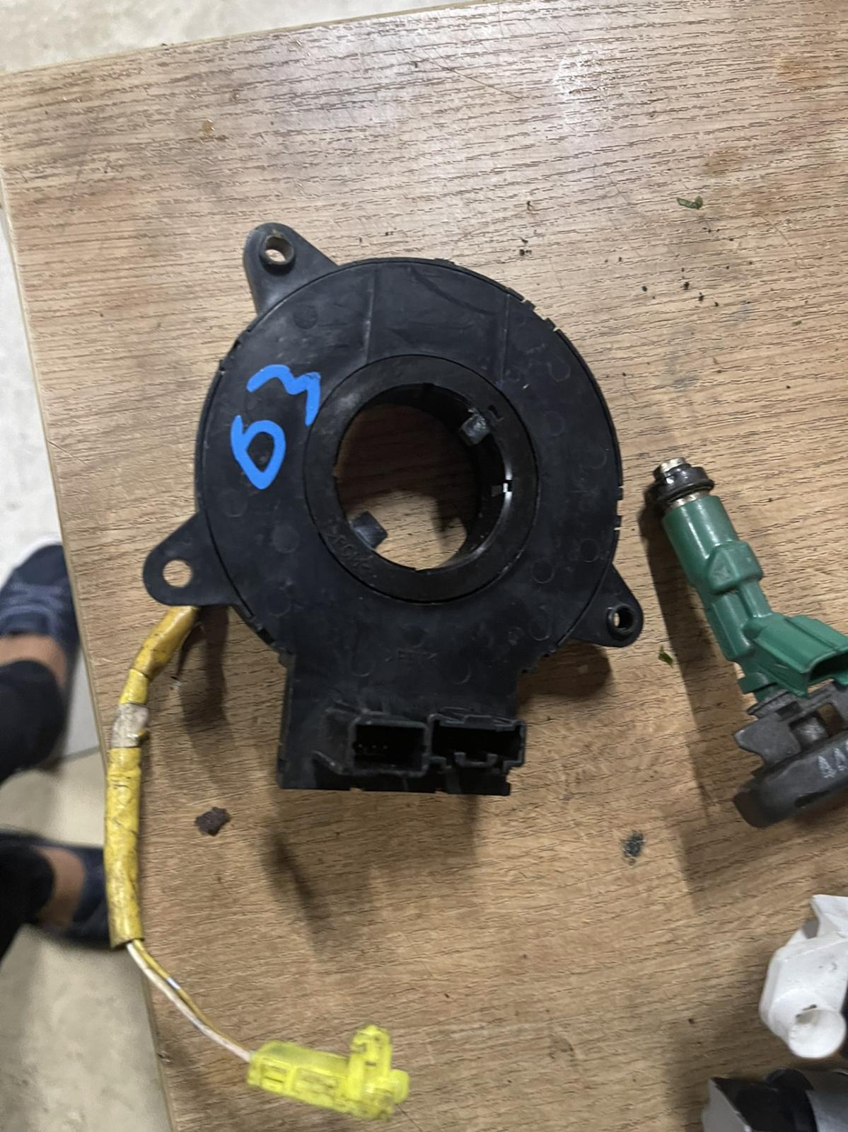 View Auto part Airbag Module/Sensor Mazda 6 2003