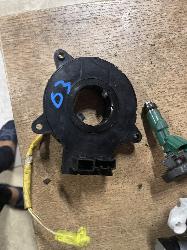 View Auto part Airbag Module/Sensor Mazda 6 2003