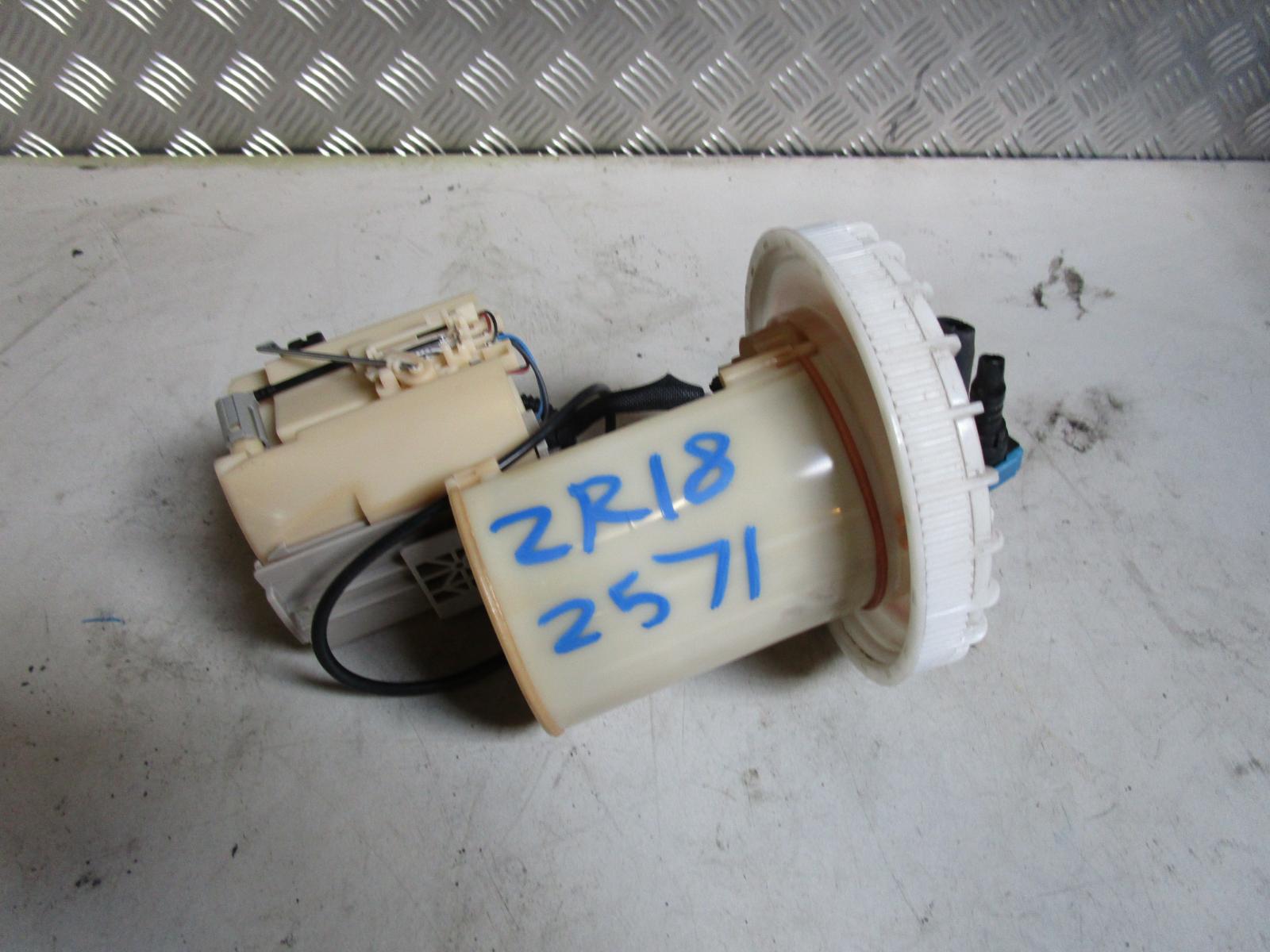 View Auto part Fuel Pump Toyota Corolla 2013