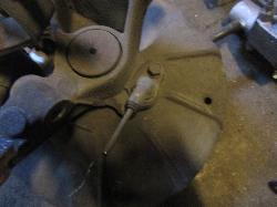 View Auto part Right Rear Hub Assembly Mazda 323 2002
