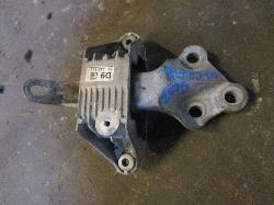 View Auto part Mount Holden Cruze 2013