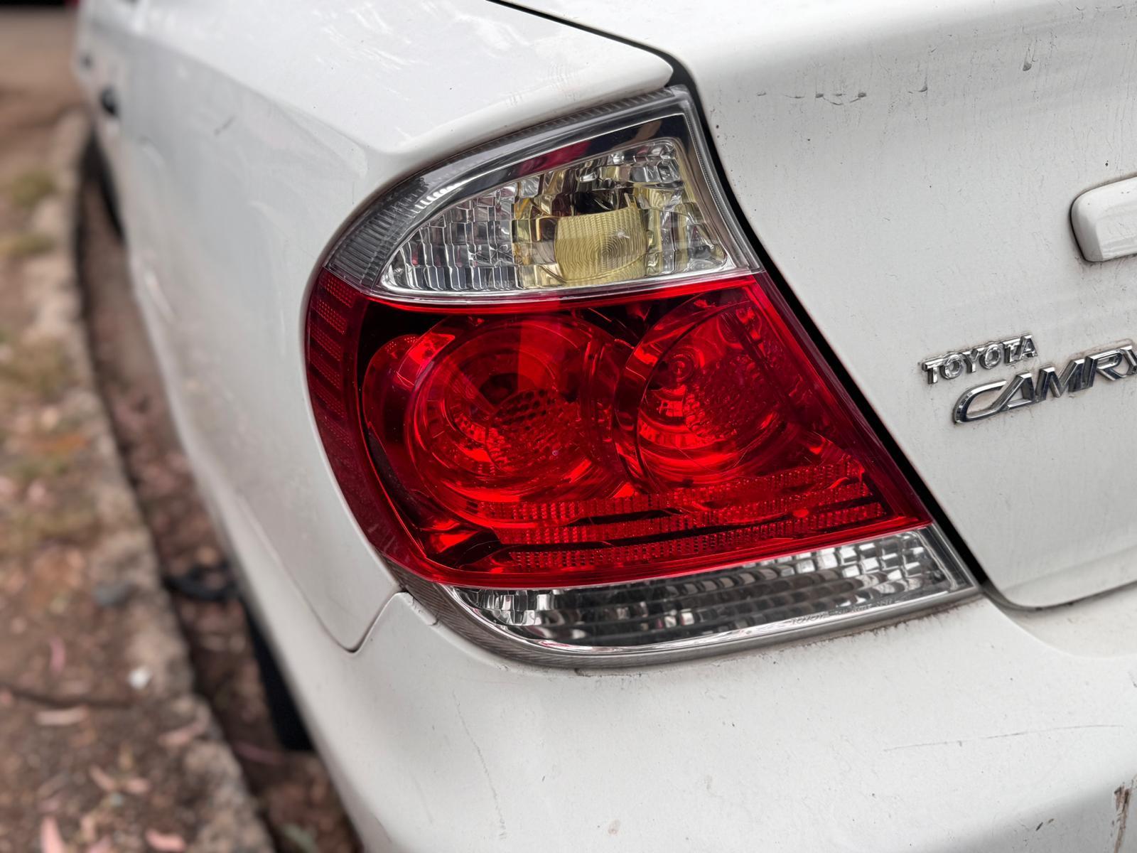 View Auto part Right Door Mirror Toyota Camry 2005