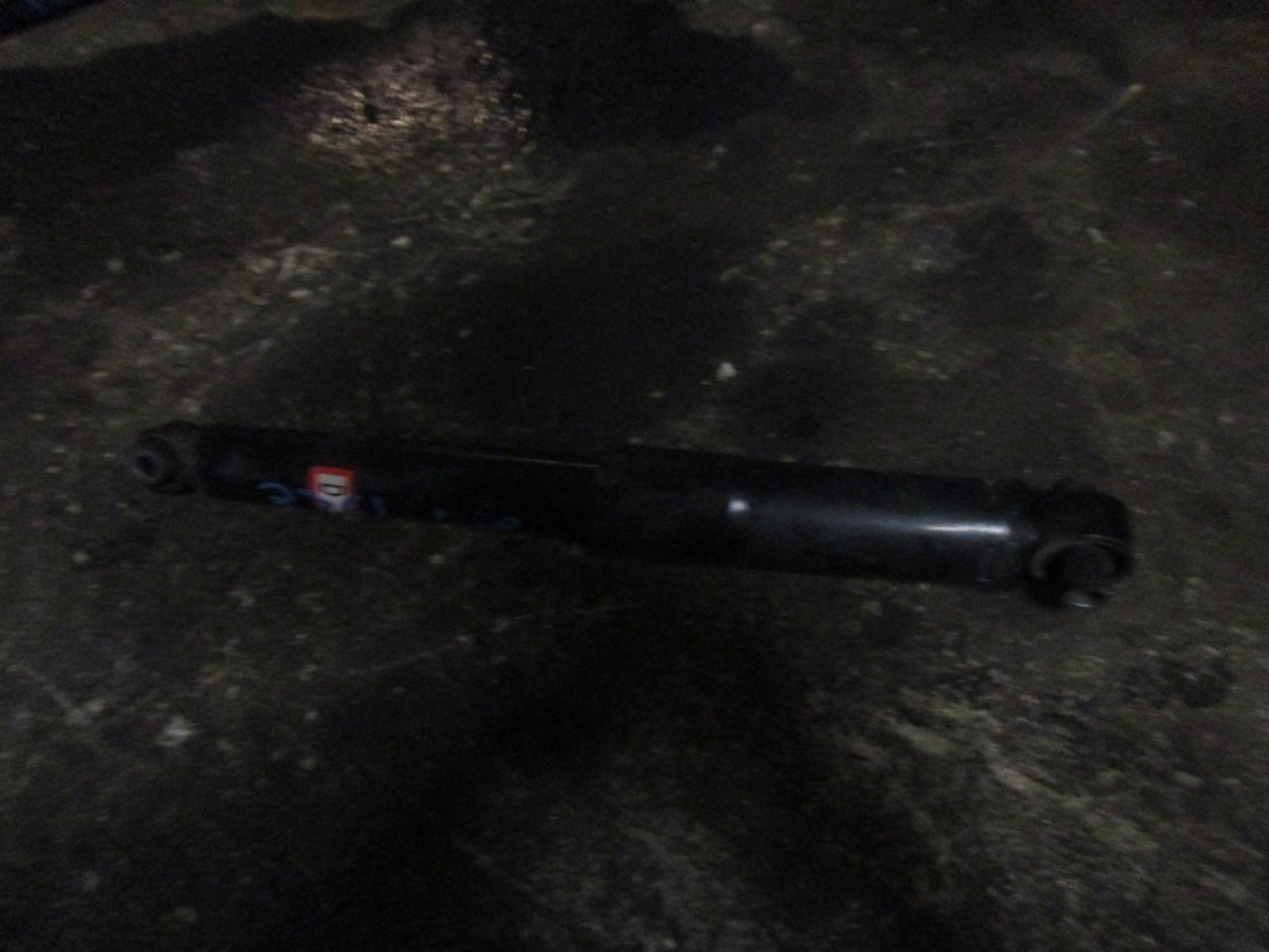 View Auto part Right Rear Strut Nissan Xtrail 2016