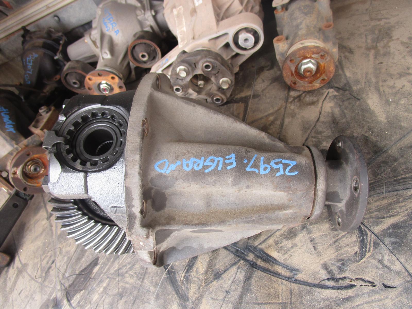 View Auto part Differential Centre Nissan Elgrand 2000