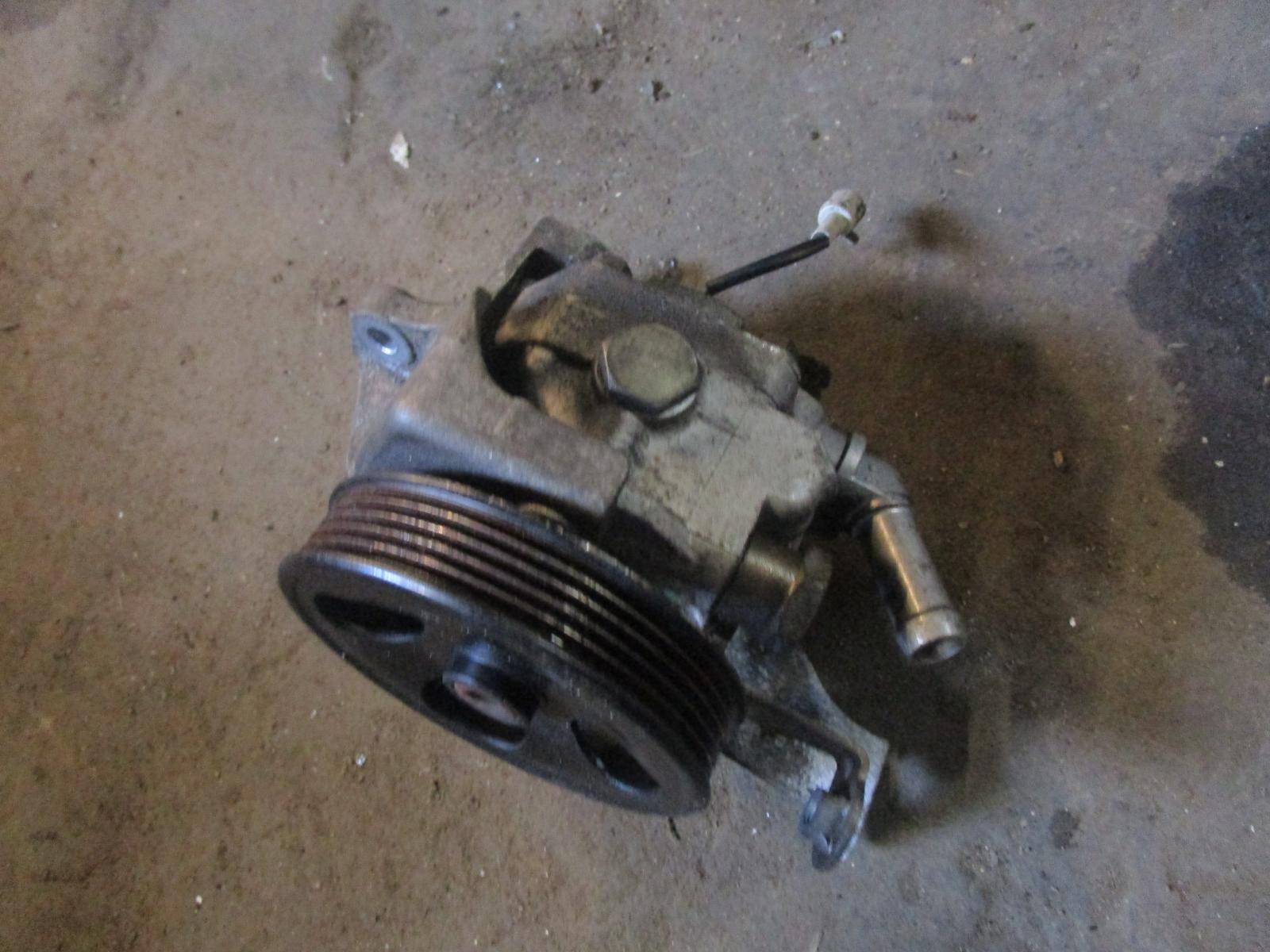 View Auto part Steering Pump Subaru Forester 2004