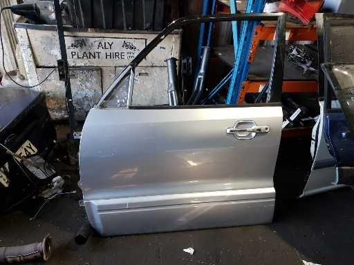 2005 Mitsubishi Pajero Left Front Door View Auto part Left Front Door Mitsubishi Pajero 2005