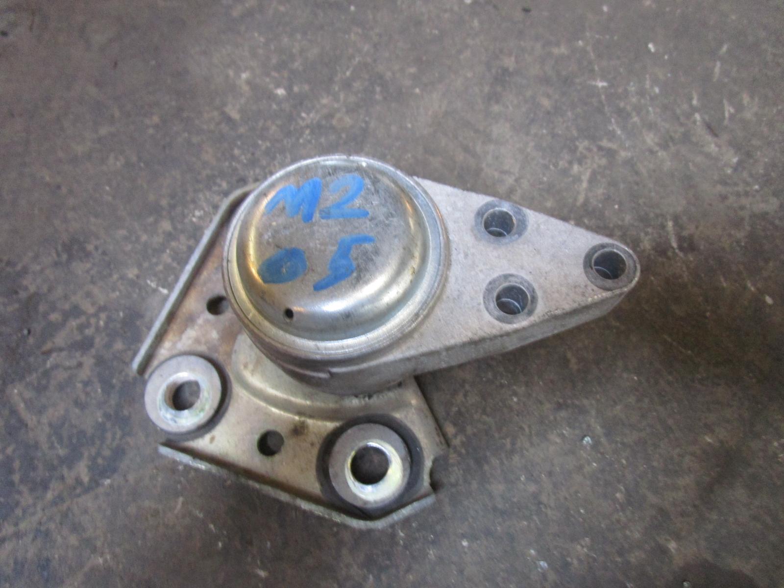 View Auto part Mount Mazda 2 2005