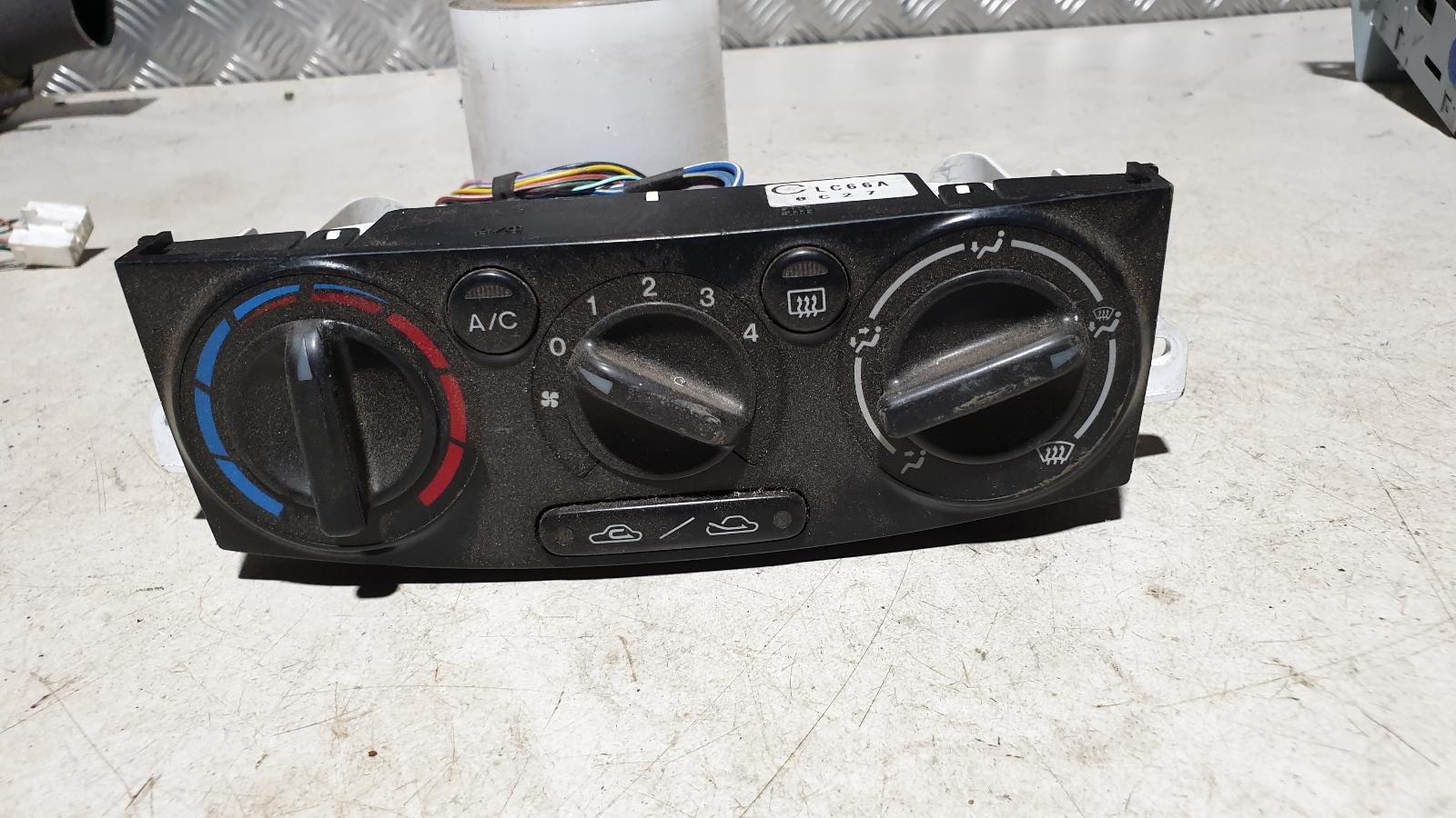 View Auto part Heater/Ac Controls Mazda Mpv 2000