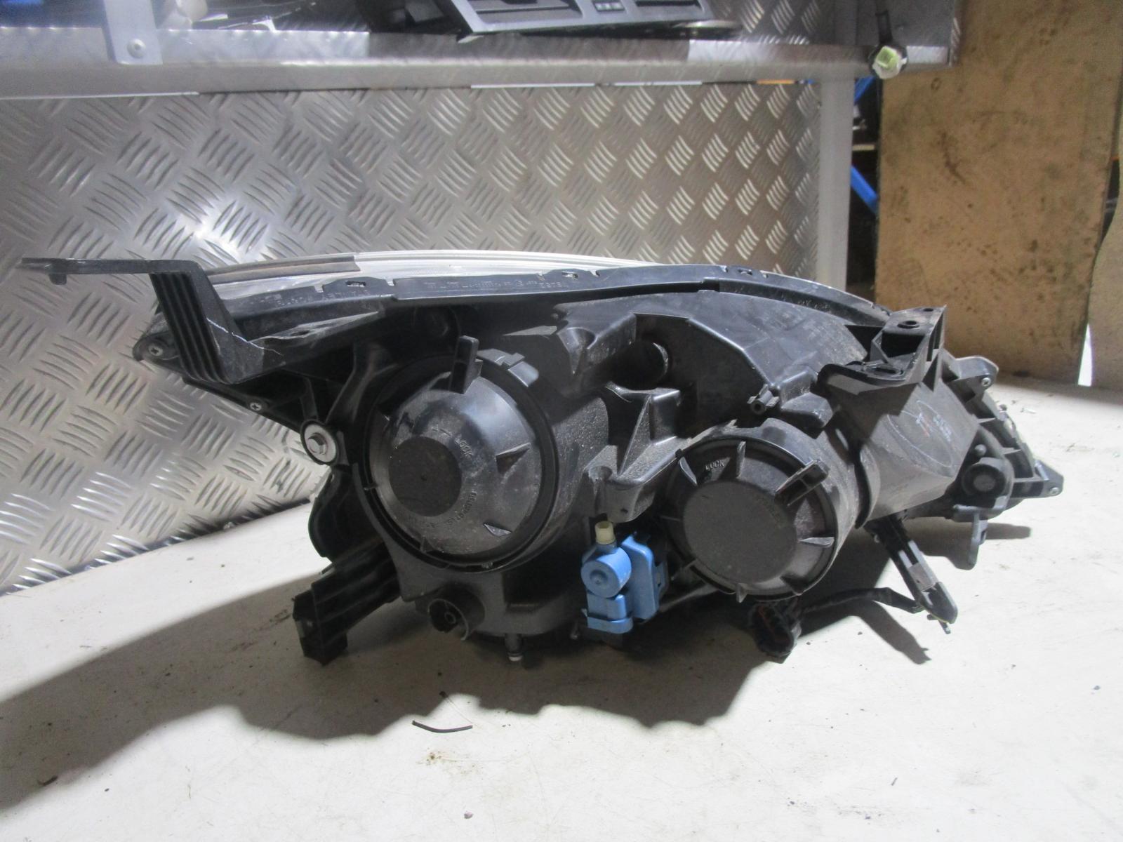 View Auto part Left Headlamp Nissan Pulsar 2015