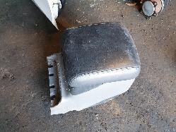 View Auto part Console Mitsubishi Pajero 2001