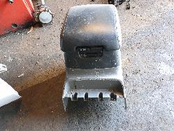 View Auto part Console Mitsubishi Pajero 2001