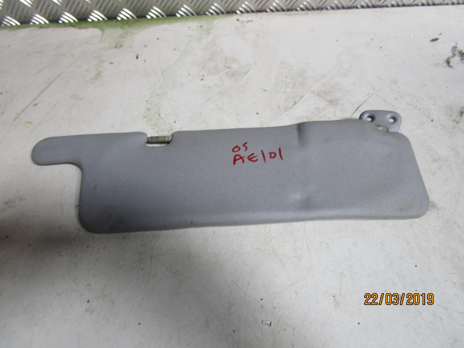 View Auto part Sunvisor Toyota Corolla 1997