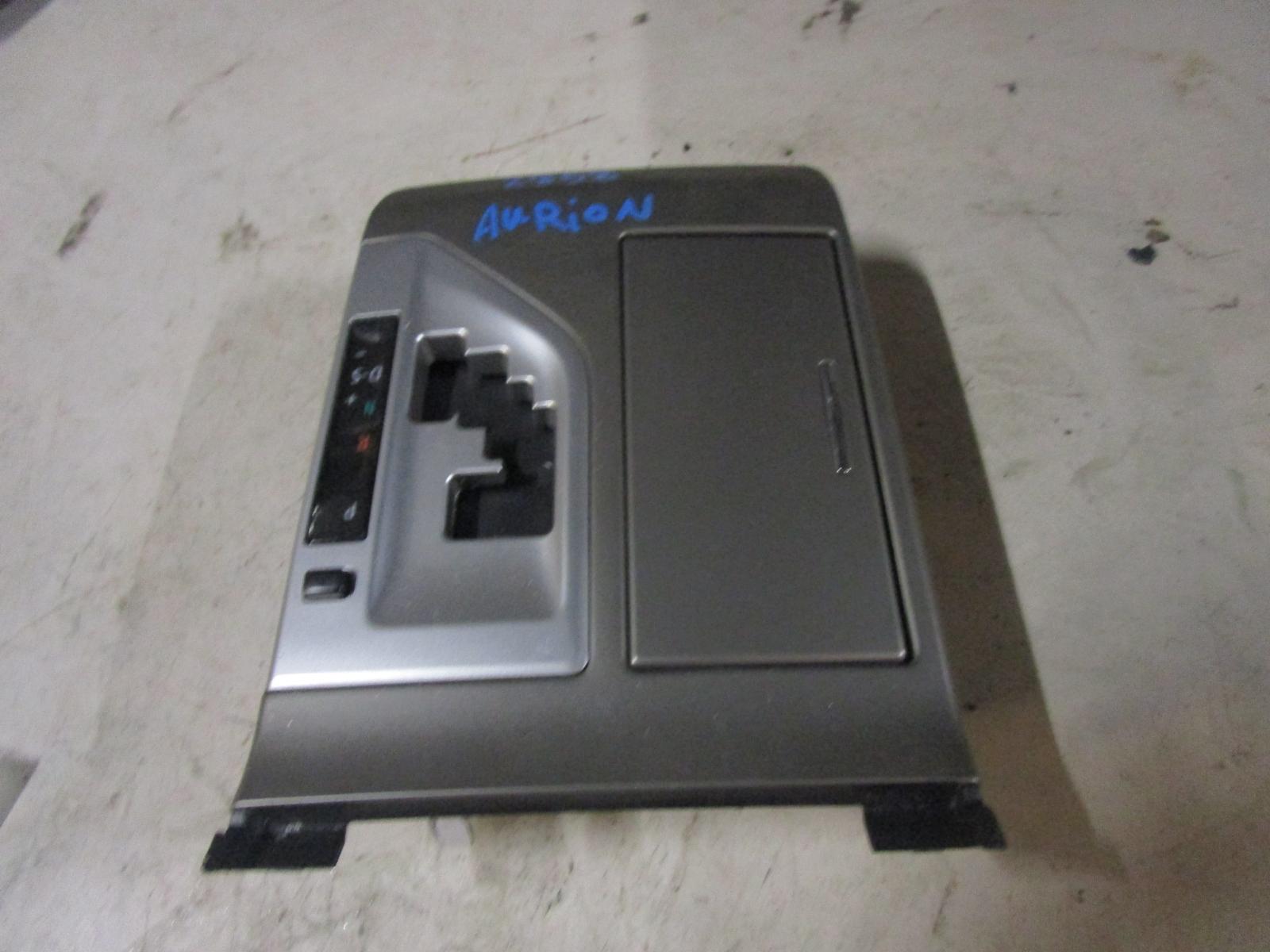 View Auto part Gear Stick/Shifter Toyota Aurion 2012