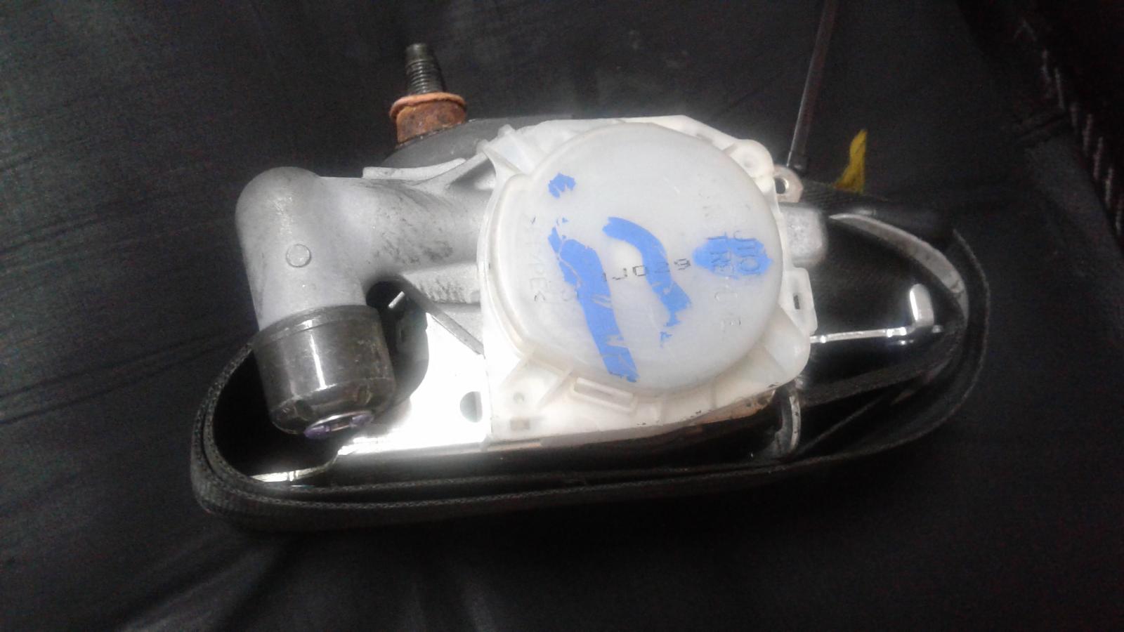 View Auto part Seatbelt/Stalk Hyundai I30 2009