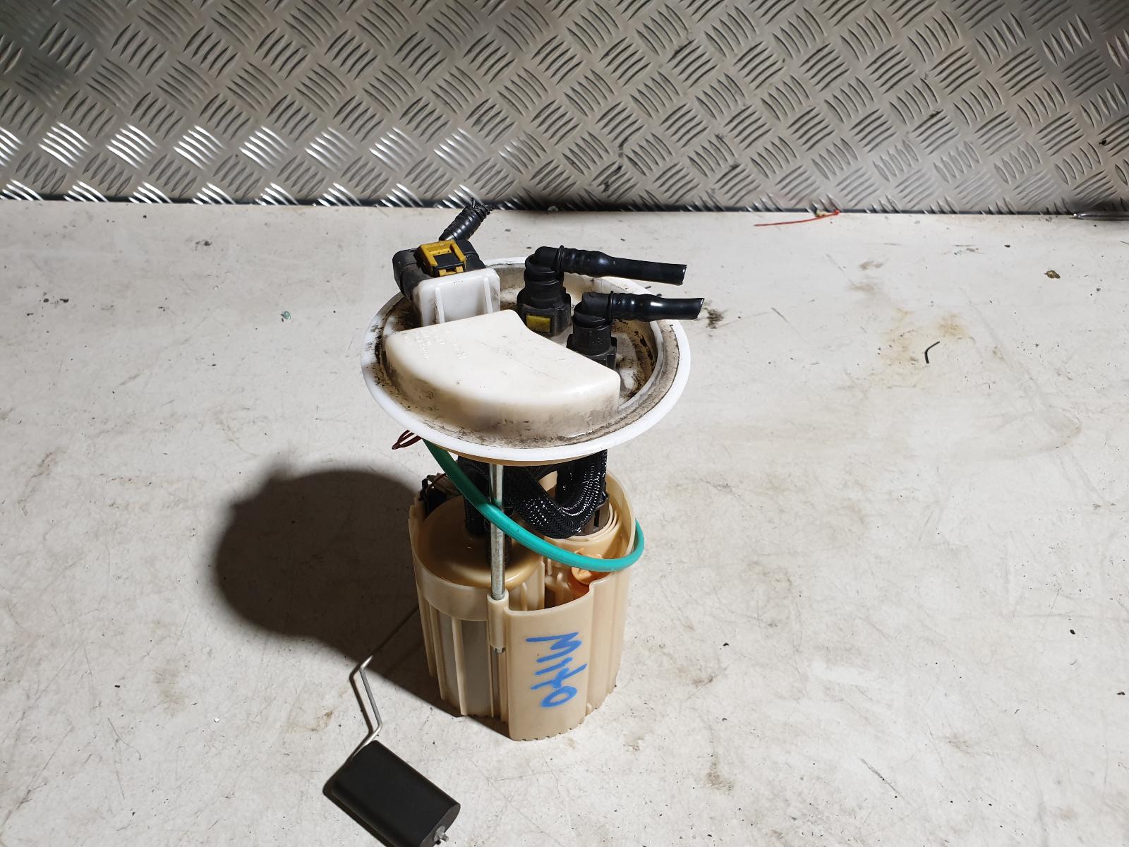 View Auto part Fuel Pump Alfa Romeo Mito 2009