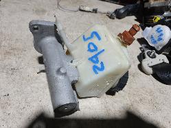 View Auto part Master Cylinder Volvo Xc90 2006