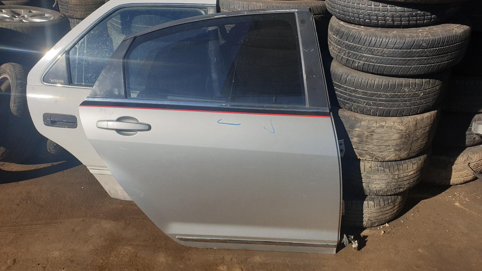 View Auto part Right Rear Door Sliding Holden Statesman/caprice 2006