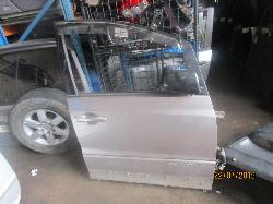 View Auto part Right Front Door Toyota Estima 2004