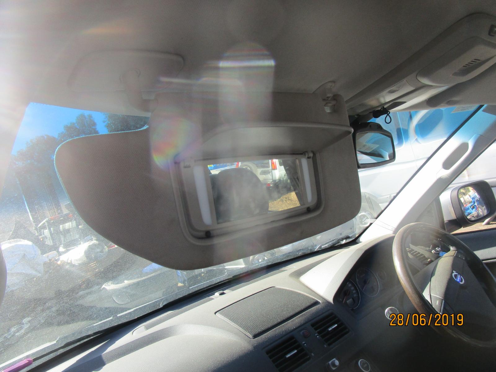 View Auto part Sunvisor Volvo Xc90 2006