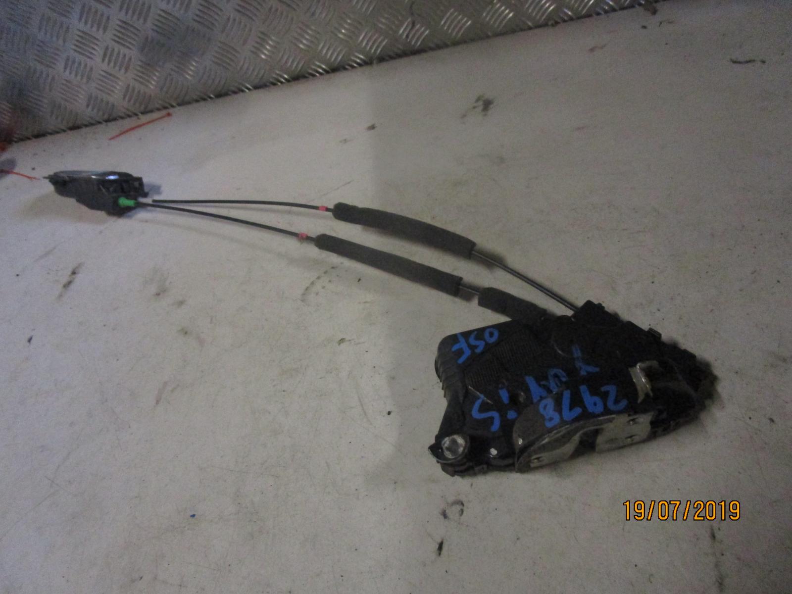 View Auto part Door/Boot/Gate Lock Toyota Yaris 2007