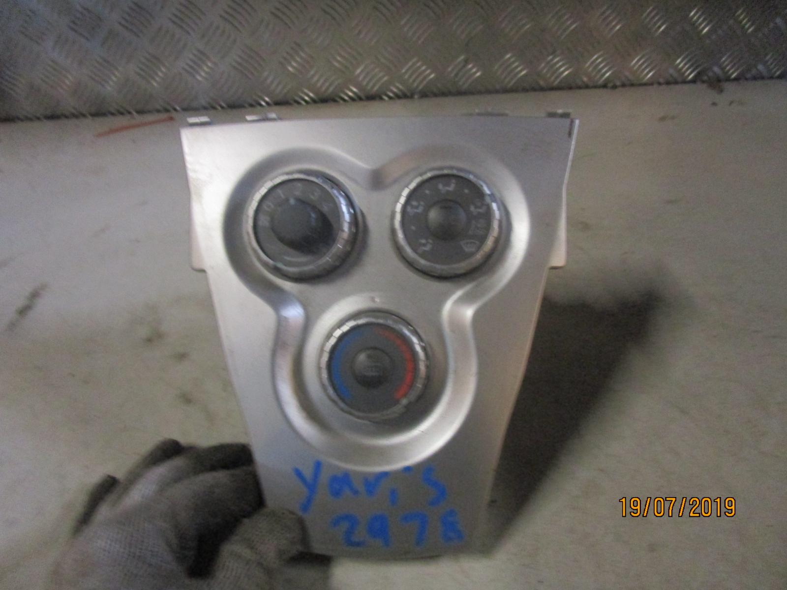 View Auto part Heater/Ac Controls Toyota Yaris 2007