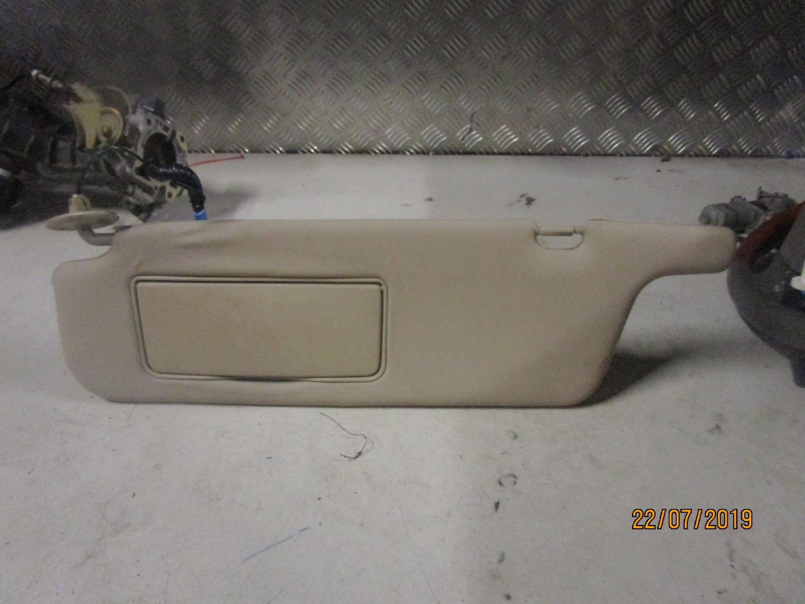 View Auto part Left Door Mirror Toyota Estima 2004