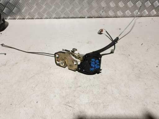 View Auto part Door/Boot/Gate Lock Honda Crv 1998