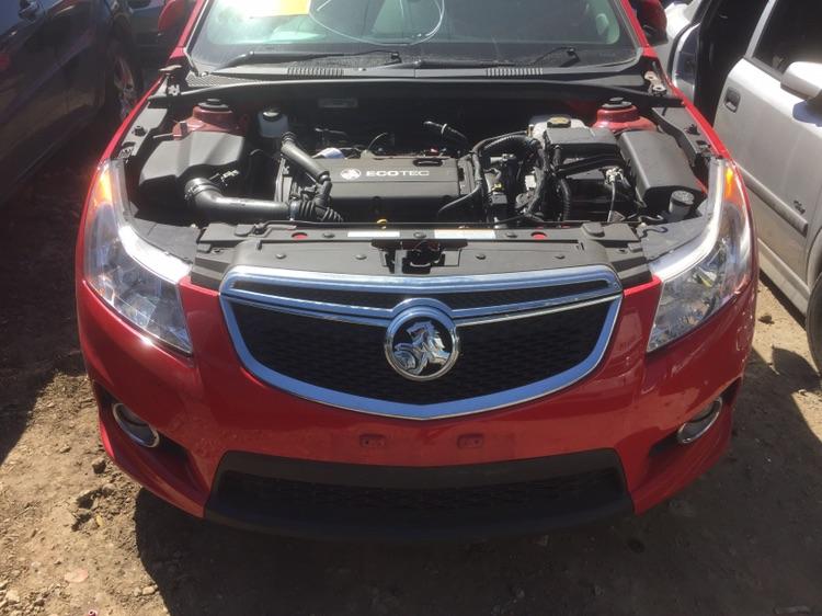 View Auto part Side Step/Skirt Holden Cruze 2013