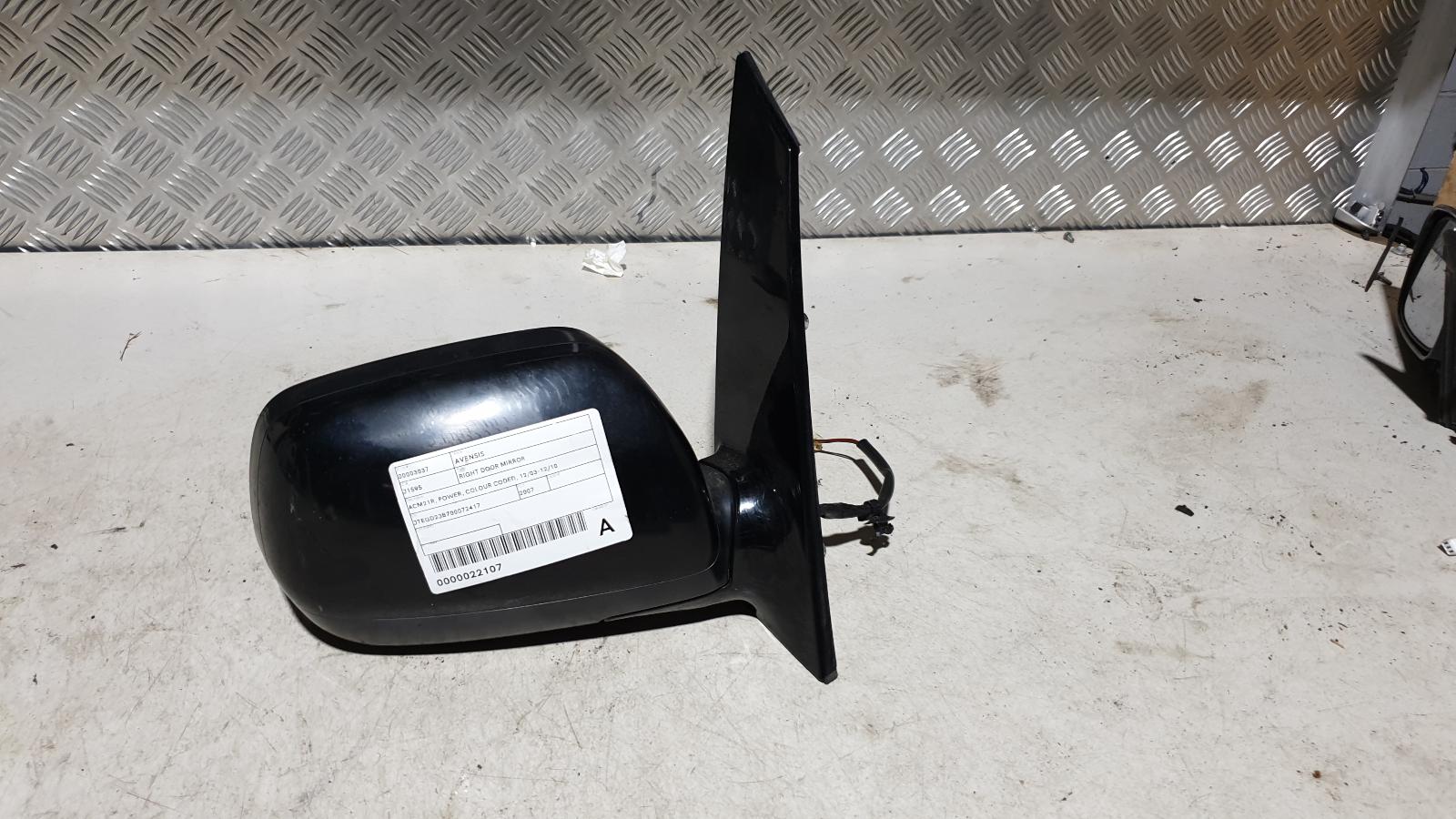 2007 Toyota Avensis Right Door Mirror View Auto part Right Door Mirror Toyota Avensis 2007