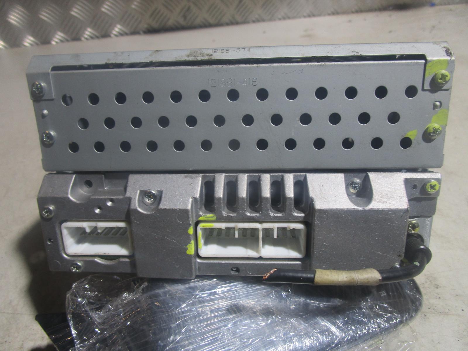 View Auto part Radio/Cd/Dvd/Sat/Tv Toyota Camry 1997