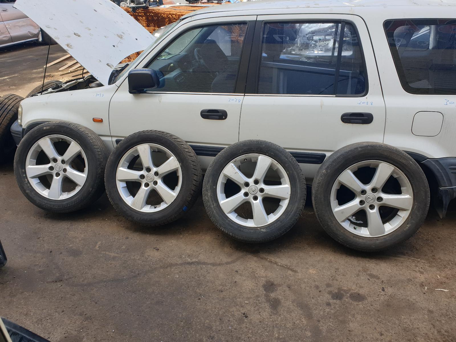 View Auto part Wheel Mag Lexus Rx Series 2006