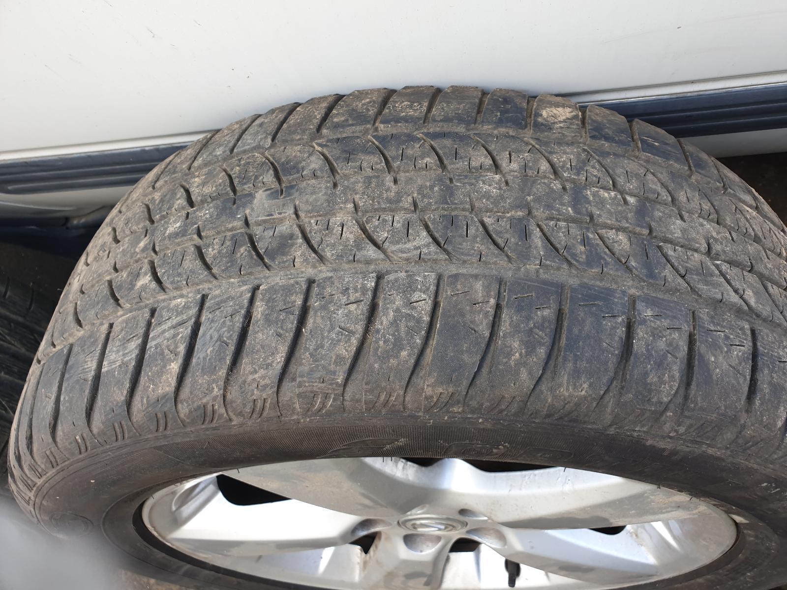 View Auto part Wheel Mag Lexus Rx Series 2006