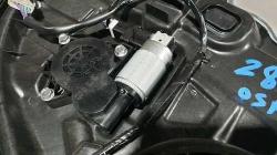 View Auto part Right Rear Wnd Reg/Motor Mazda Cx7 2009