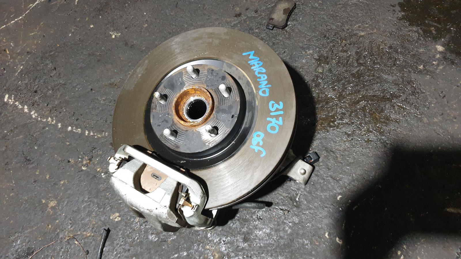 View Auto part Right Front Hub Assembly Nissan Murano 2010