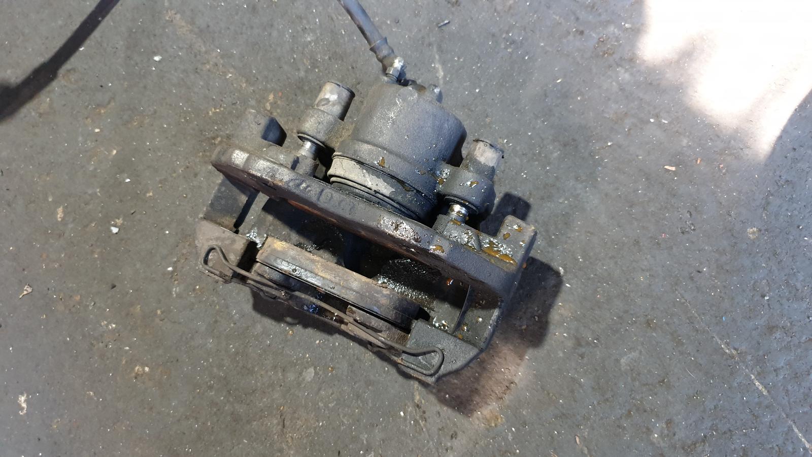 View Auto part Caliper Mazda Rx8 2003