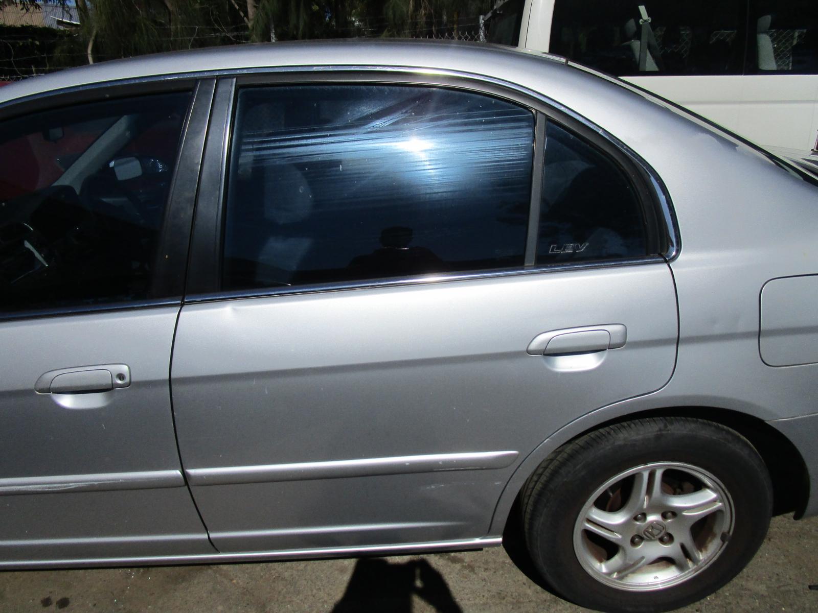 View Auto part Alternator Honda Civic 2002