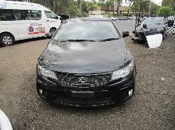 View Auto part Left Front Door Kia Cerato 2009