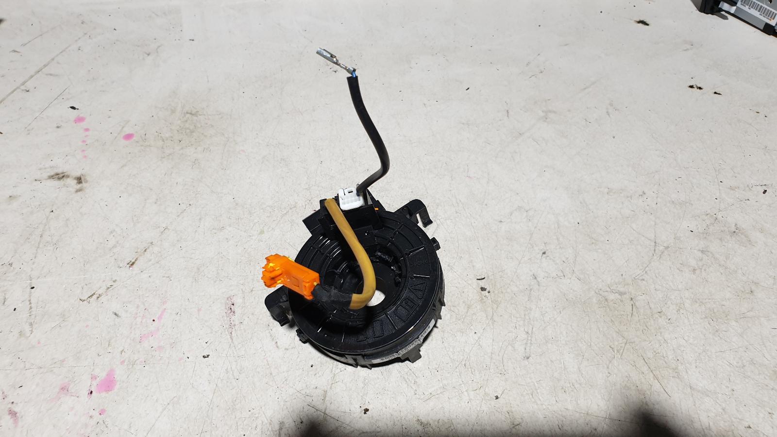 View Auto part Airbag Module/Sensor Toyota Yaris 2007