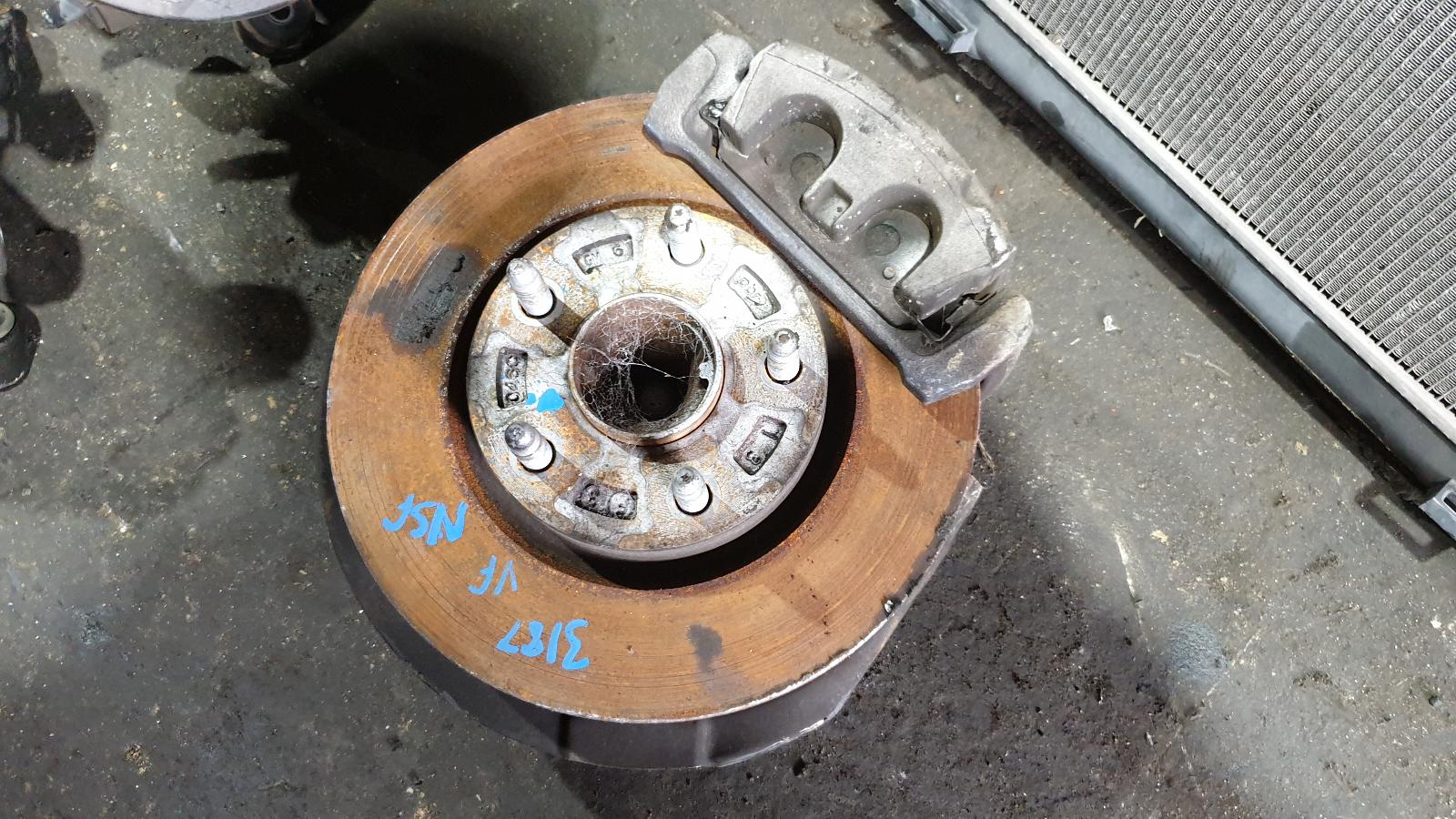 2015 Holden Commodore Left Front Hub Assembly View Auto part Left Front Hub Assembly Holden Commodore 2015