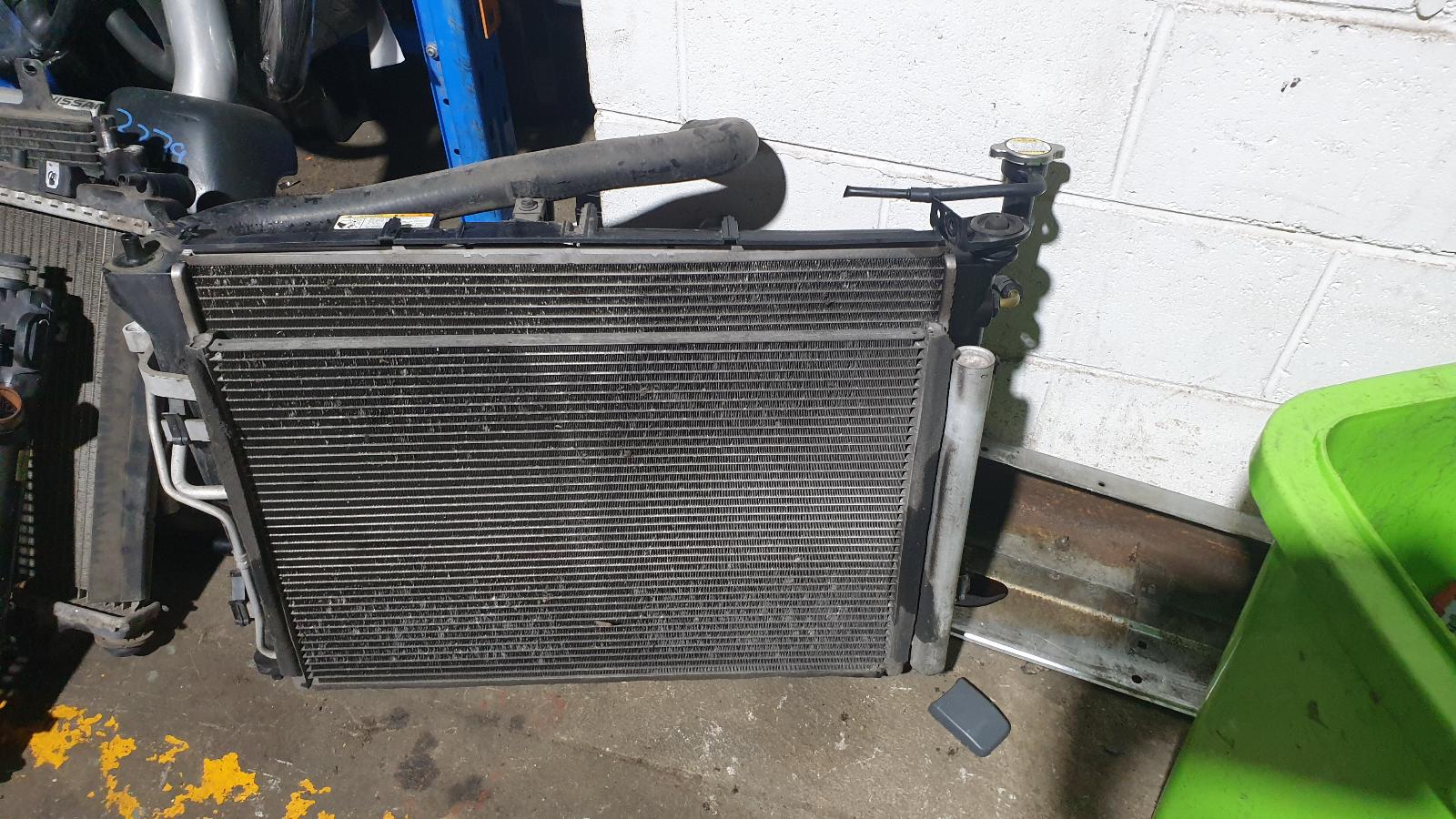 2007 Hyundai Elantra Radiator View Auto part Radiator Hyundai Elantra 2007
