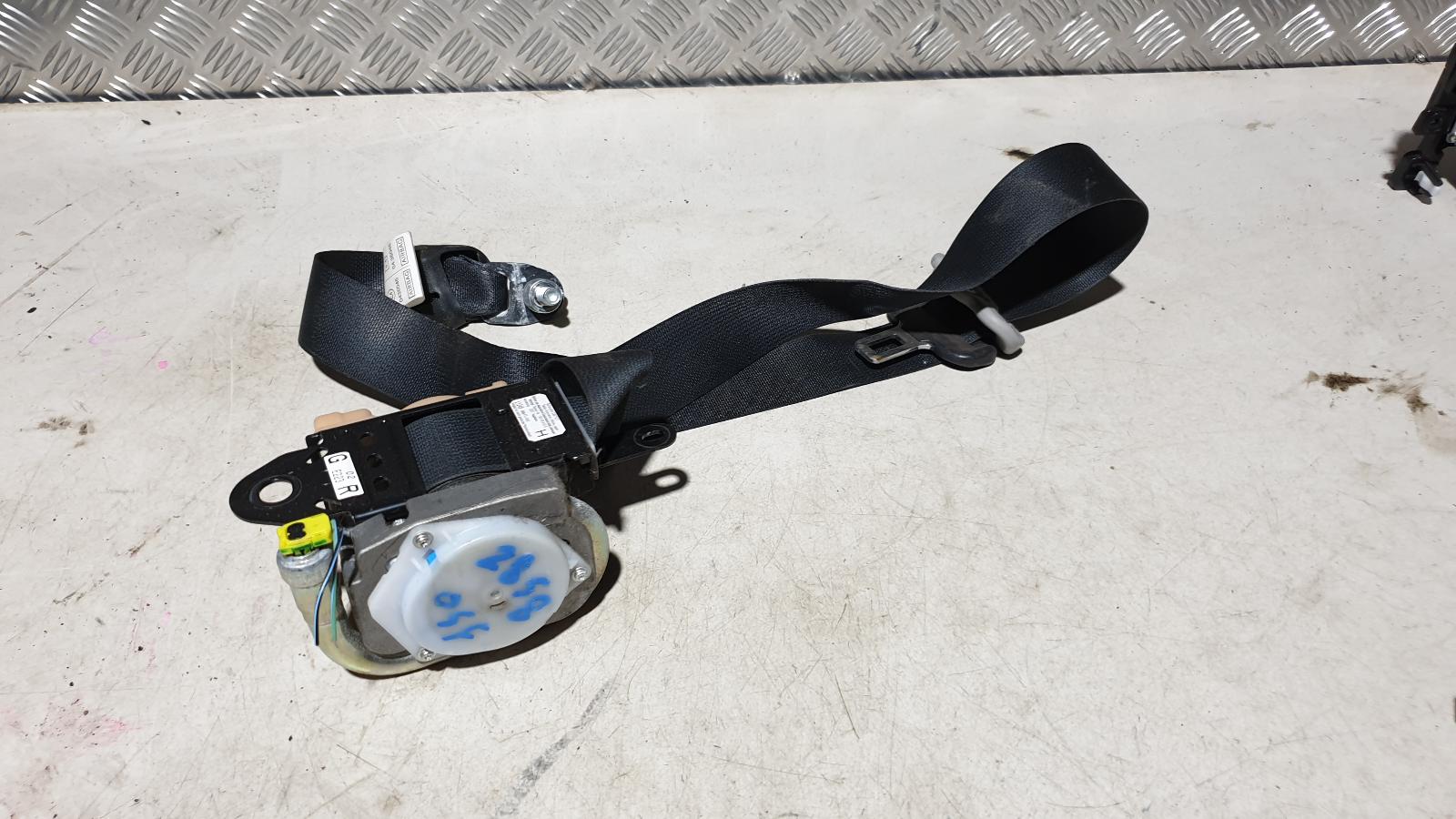 2007 Mazda Cx7 Seatbelt/Stalk View Auto part Seatbelt/Stalk Mazda Cx7 2007