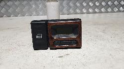 View Auto part Clock Land Rover Discovery 2003