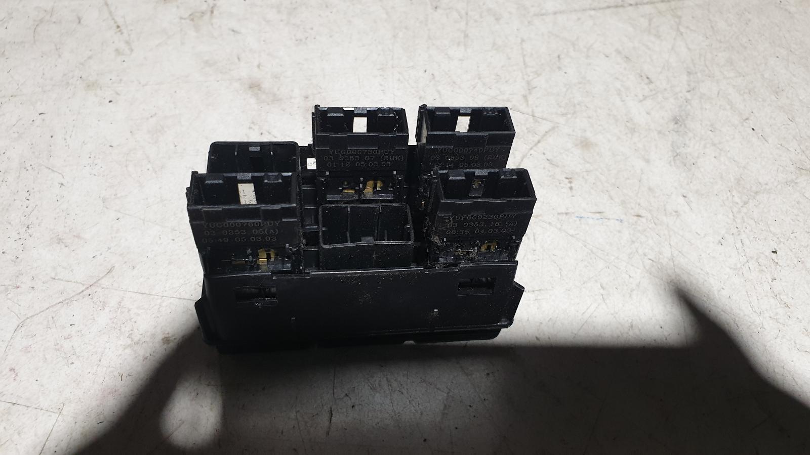 View Auto part Misc Switch/Relay Land Rover Discovery 2003