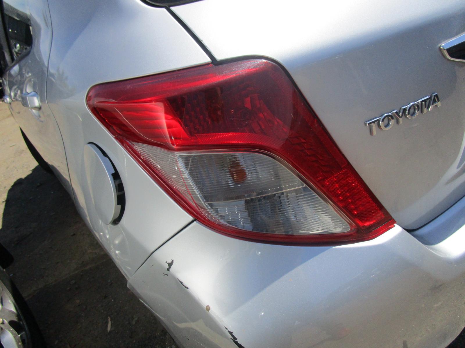 View Auto part Sunvisor Toyota Yaris 2012