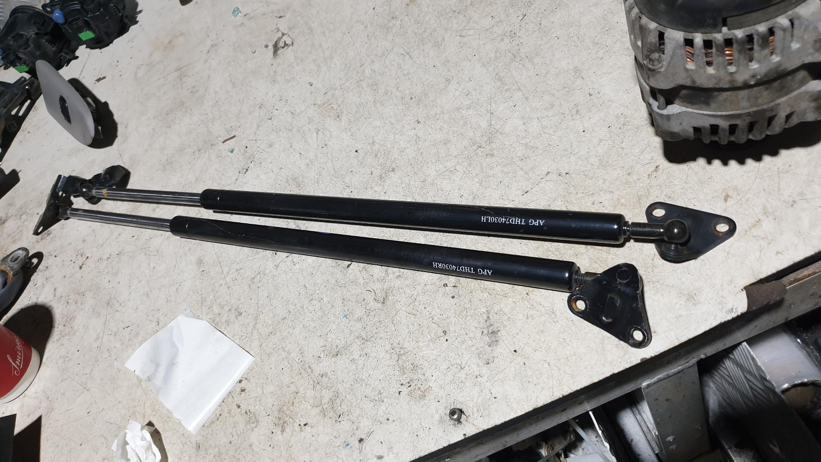 View Auto part Hatch Strut Toyota Hiace 2013