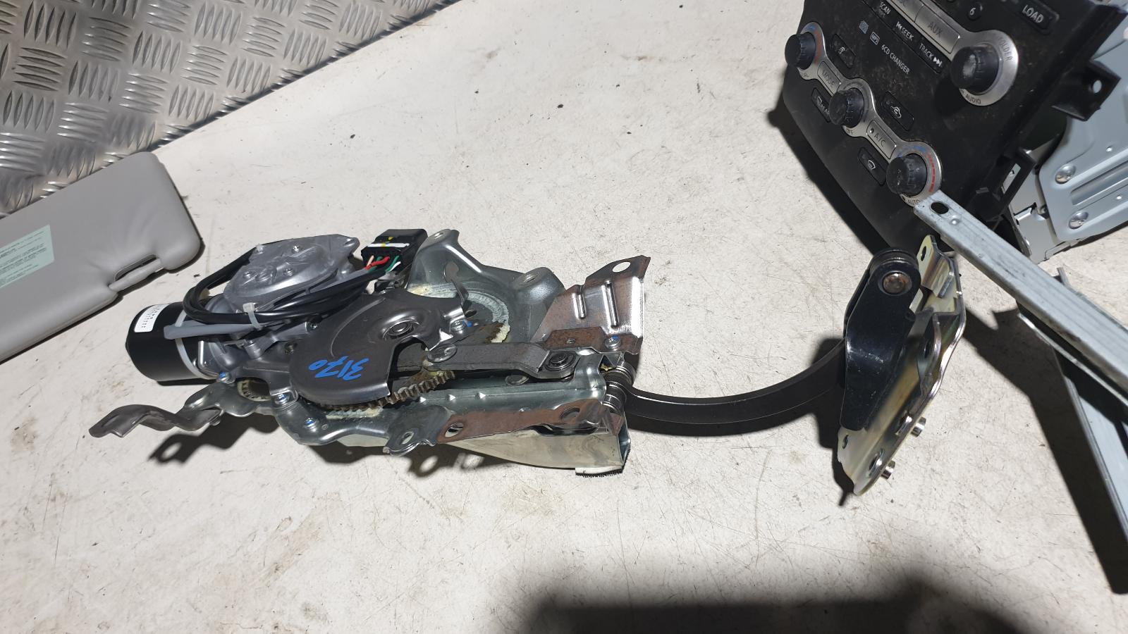 View Auto part Tailgate Regulator Nissan Murano 2010