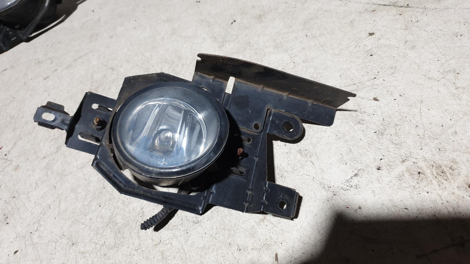 View Auto part Left Indicator/Fog/Side Nissan Maxima 2005