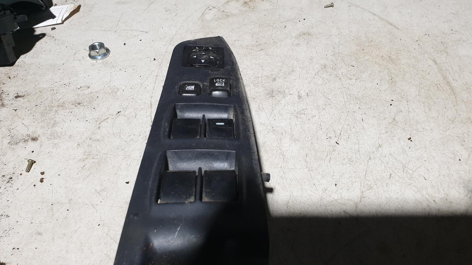 View Auto part Pwr Dr Wind Switch Mitsubishi Outlander 2006